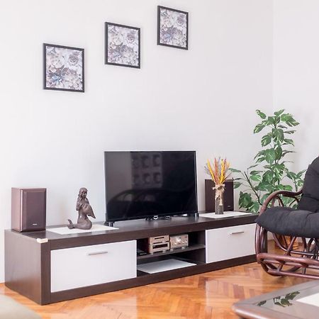 Apartment Sv. Marak Risika Buitenkant foto
