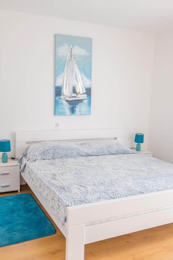 Apartment Sv. Marak Risika Buitenkant foto